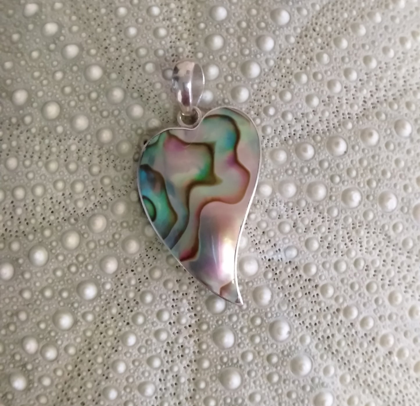 Paua 'Heart' Pendant from Pacific Jewel - Southern Paua New Zealand