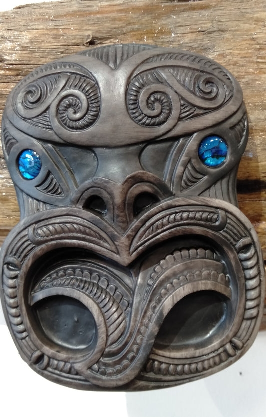Tiki Resin mask from Pacific Jewel - Southern Paua New Zealand