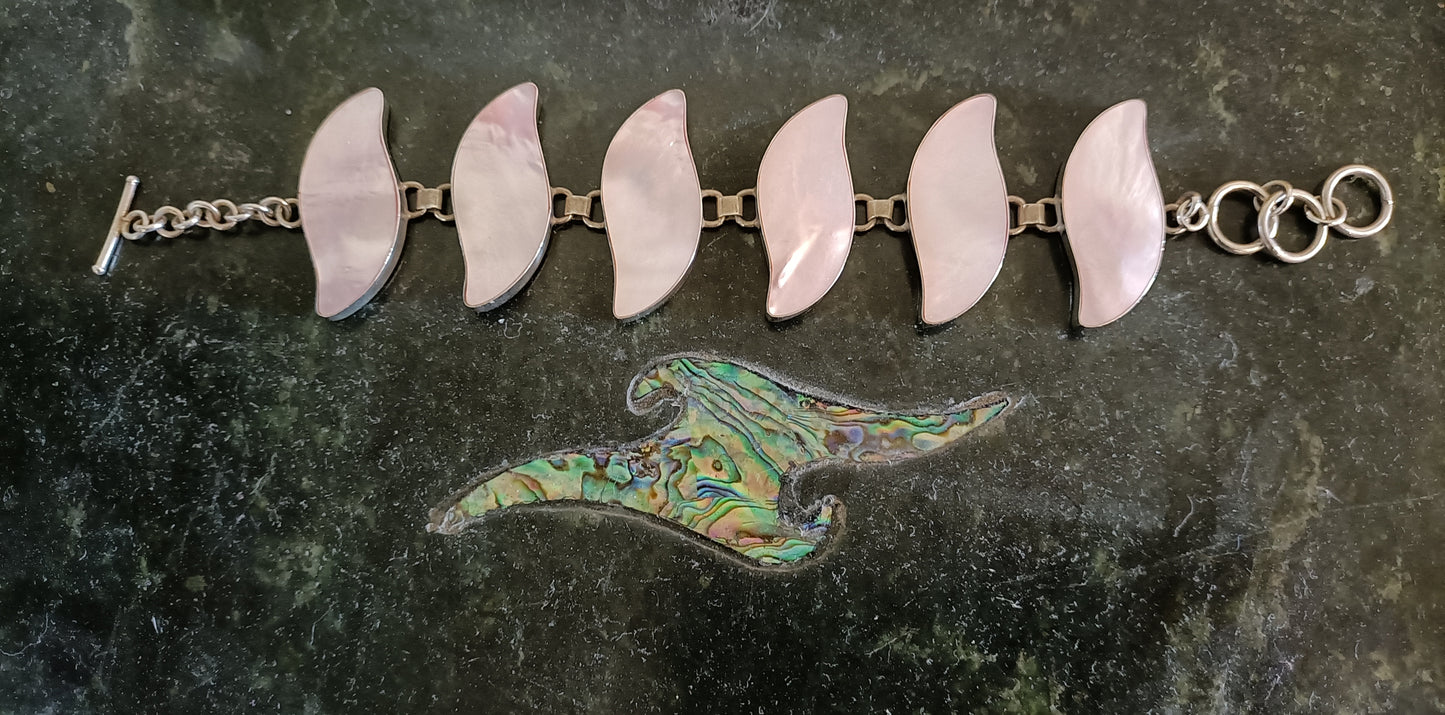 Sterling Silver Pink Shell Bracelet from Pacific Jewel - Southern Paua New Zealand