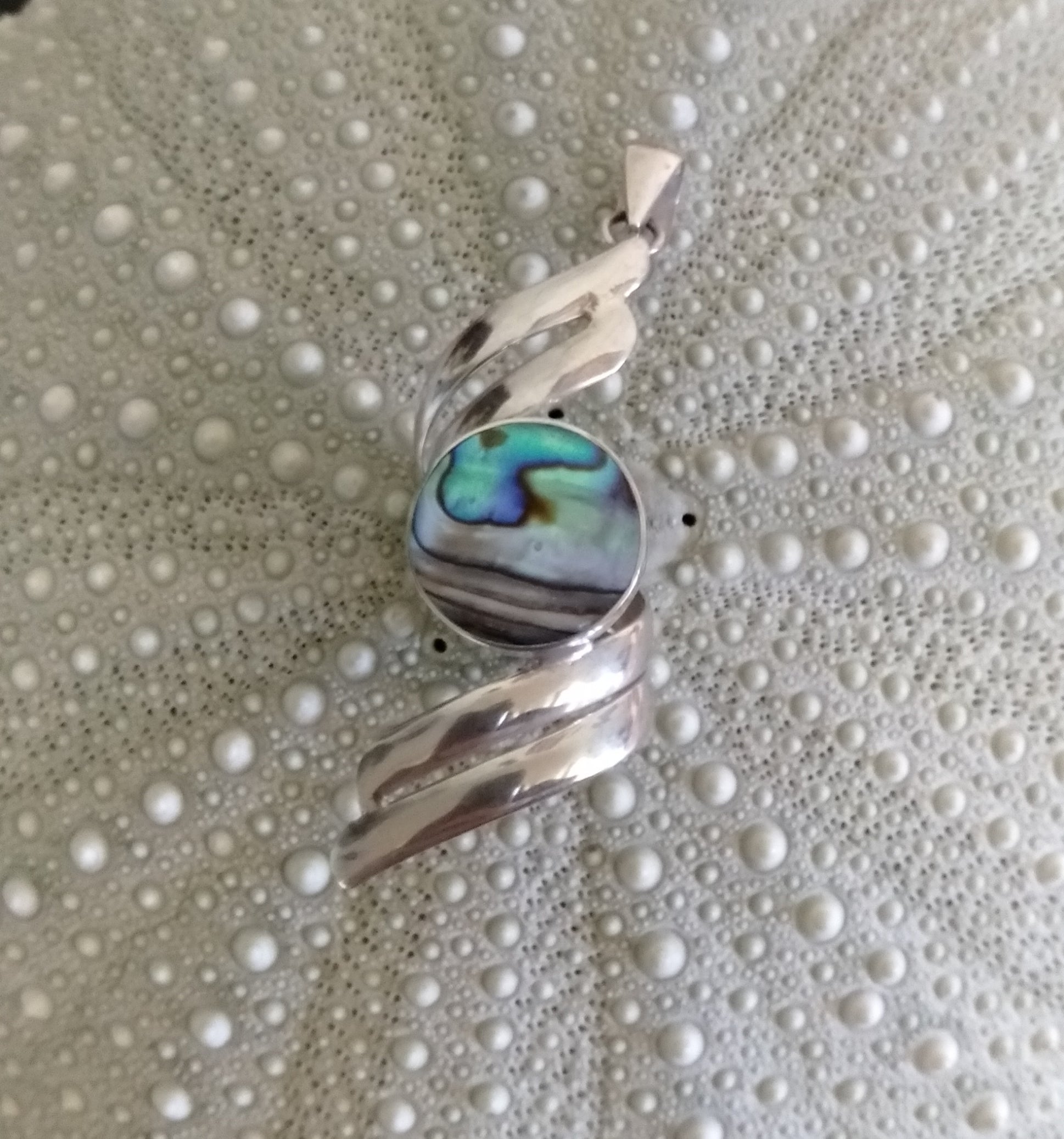 Paua Twist Sterling Sliver Pendant from Pacific Jewel - Southern Paua New Zealand